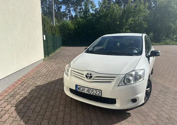 mazowieckie Toyota Auris cena 26000 przebieg: 290000, rok produkcji 2012 z Grójec